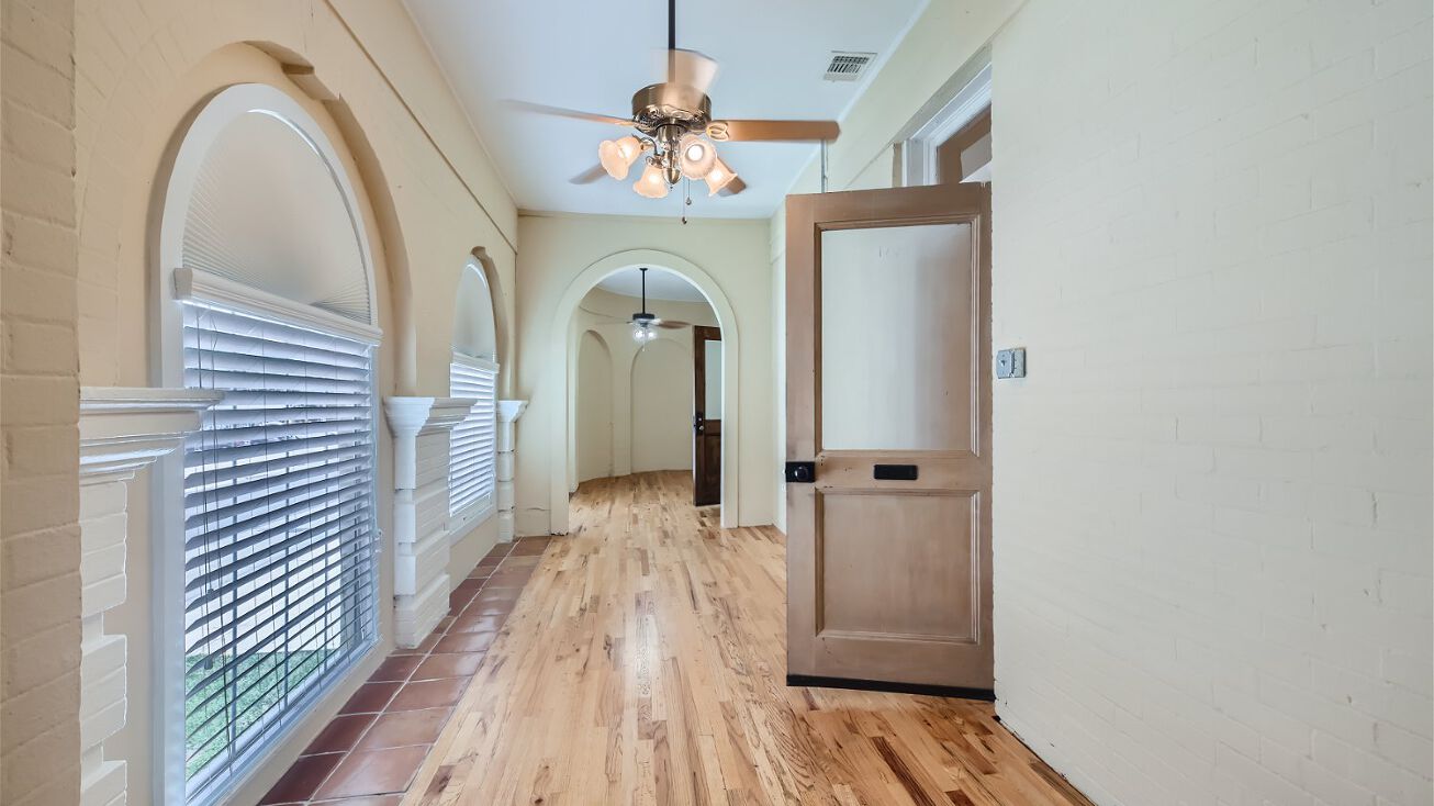 Commercial Property for Sale in San Antonio Texas 78212